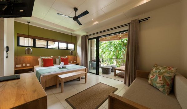 WhatsApp Image 2025-04-15 at 11.49.48