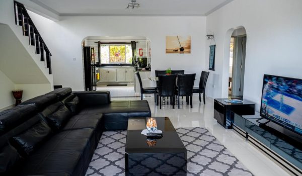 WhatsApp Image 2025-04-17 at 08.29.31